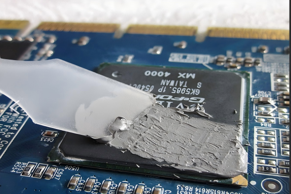 What is thermal grease? What does thermal grease do?